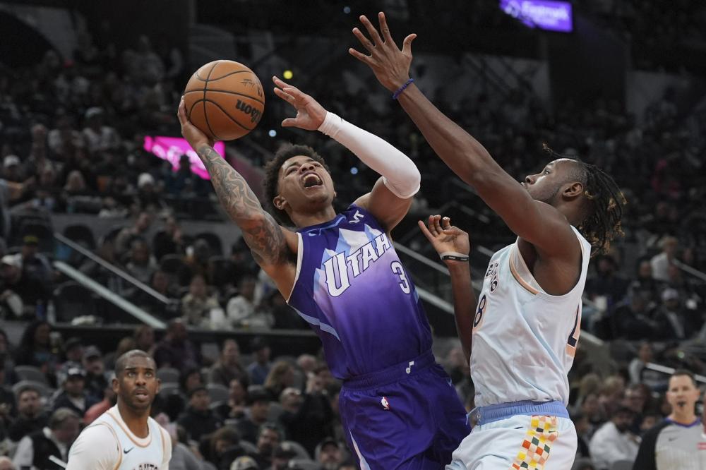 出场机会寥 出场机会寥