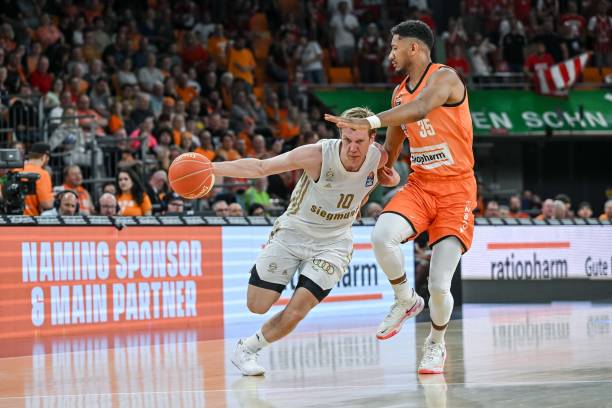 防守端的增 防守端的增