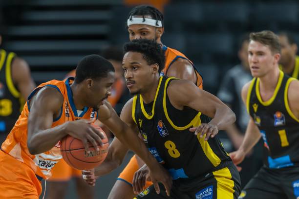 显得过于单 显得过于单